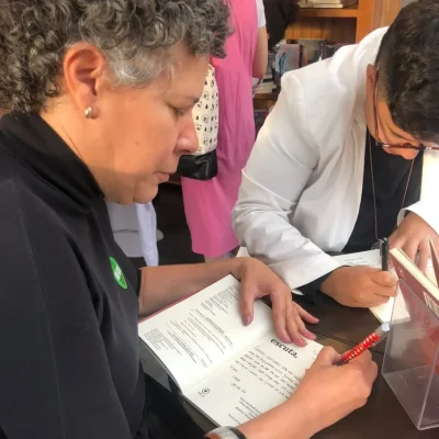 Lançamento e tarde de autógrafos Escuta, na Feira do Livro  29.06.2024​
